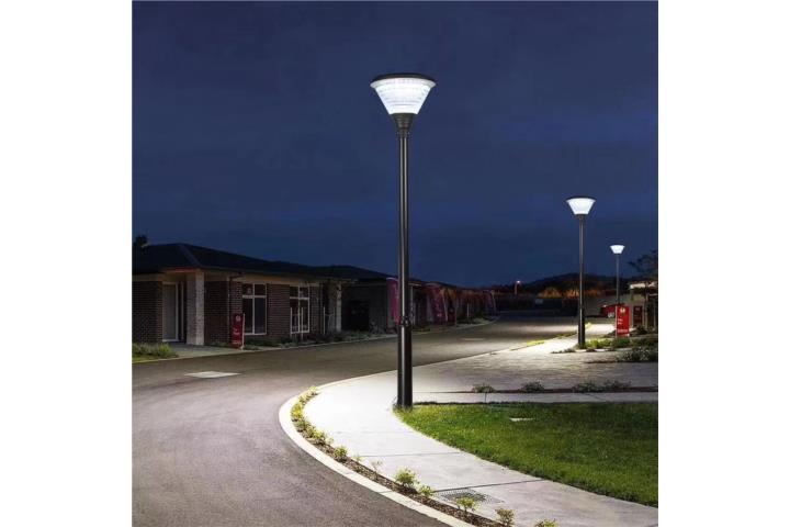 Lámpara solar de 2000 lúmenes estilo jardin