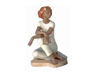 Porcelana Lladro: La Lectora