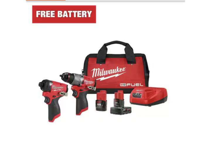 MILWAUKEE COMBO HAMMER DRILL/IMPACT