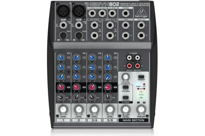 Behringer Xenyx 802 consola mixer