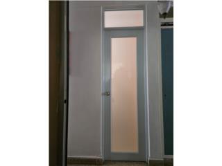 Puertas Aluminio con cristales ahumado