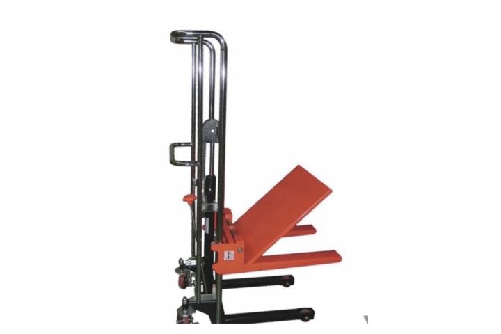PLATFORM LIFT TRUCKS SUBEN 60