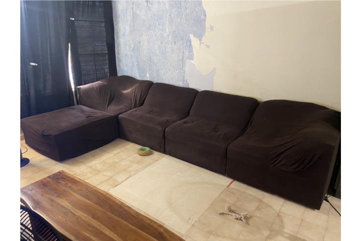 Sofa seccional, Puerto Rico