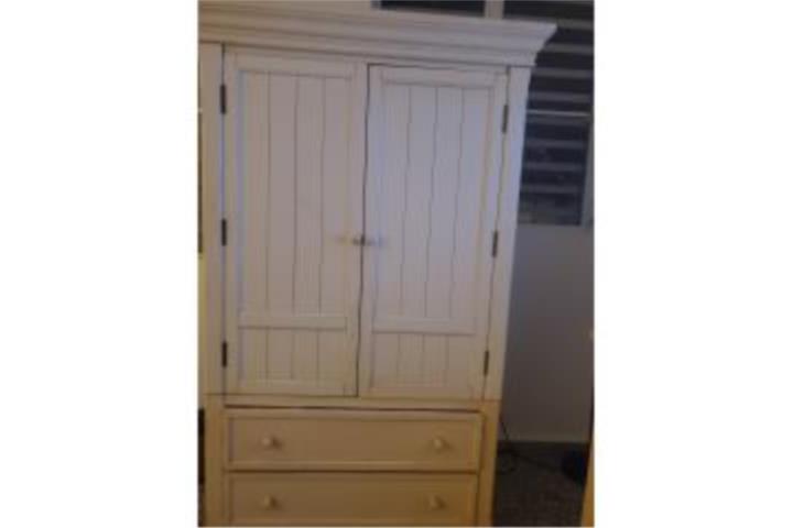 Mueble TV, Puerto Rico