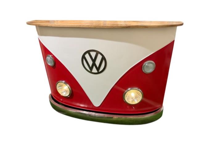 Red Volky Bar, Puerto Rico