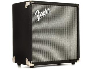 Fender Rumble 15 amplificador de bajo
