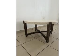 Mesa Sala beige elegante y excelente estado !, Venta de Muebles Puerto Rico