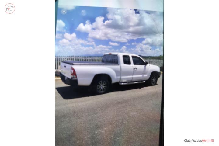 Toyota Tacoma 2008 cab 1/2 12,500, Puerto Rico