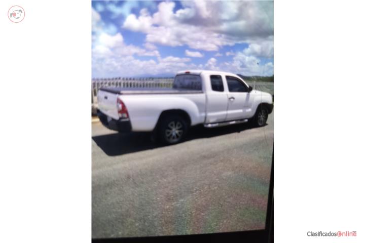 Toyota Tacoma 2008 cab 1/2 12,500, Puerto Rico