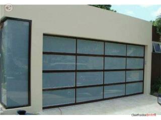 Puerta de Garage con Dise�o a Color 15x7 - Puerto Rico Clasificados