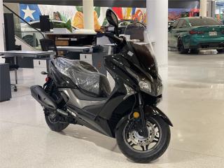 Kymco X-Town 300cc 2023, Aviles Motorsport Puerto Rico
