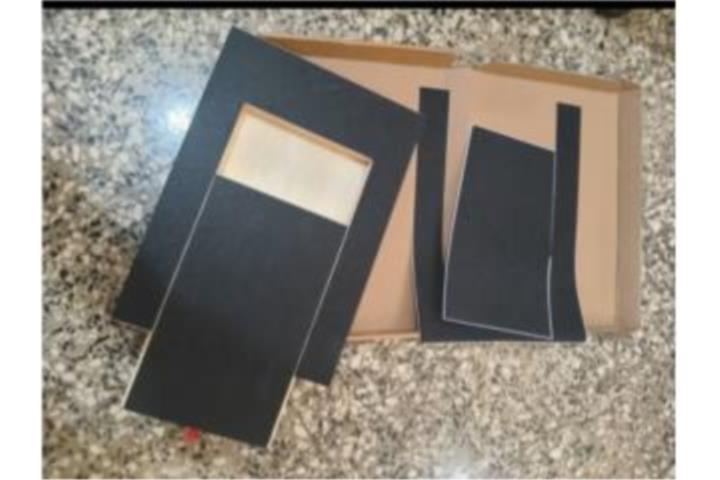 Tabla para limar uñas de perro y 2 platito to Puerto Rico