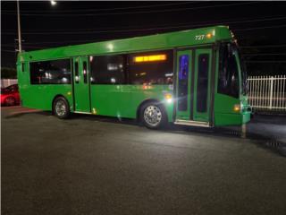Chinchorreo y Party Bus PR Puerto Rico Manny Limousine