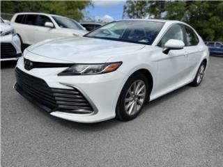 Toyota Puerto Rico 2021 Toyota Camry LE / Clean Carfax Pre-Owned