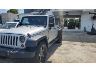 Jeep Puerto Rico EXELENTES CONDICIONES 