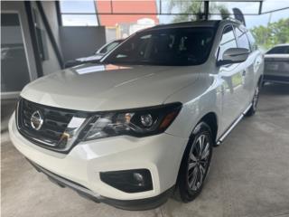 Nissan Puerto Rico Pathfinder SV 2019 3 FILAS DE ASIENTOS