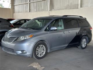 Toyota Puerto Rico  2014 TOYOTA SIENNA LIMITED  