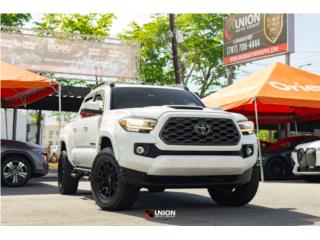 Toyota Puerto Rico Tacoma TRD Sport 2020 / Como Nueva 