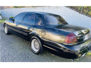 Ford Puerto Rico Ford Crown Victoria 4.0 V8 2000 $800