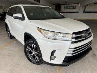 Toyota Puerto Rico Toyota Highlander v6 LE Plus 2017, #6558