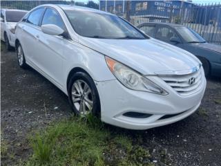 Hyundai Puerto Rico Hyundai sonata 2013 $3,900 