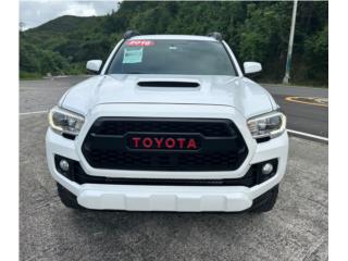 Autos y Camiones Toyota Tacoma TRD Sport 4x2 2016 V6, $29,995 Puerto Rico