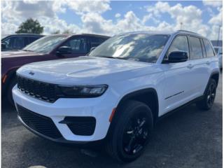 Jeep Puerto Rico JEEP GRAND CHEROKEE ALTITUDE 4X2   