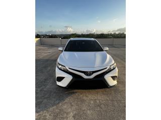 Toyota Puerto Rico blanco perla/ aros/sun roof / camry SE.