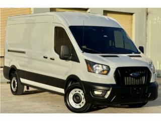 Ford Puerto Rico 2021 Ford Transit 9,100 Millas Color nico 