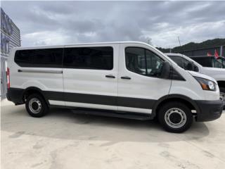 Ford Puerto Rico Ford Transit 350 21' Passenger (15 Pasajeros)