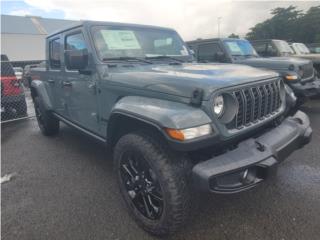 Jeep Puerto Rico IMPORTA NIGHTHAWK EDITION ANVIL 4X4 V6 TAPA