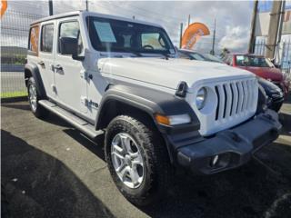 Jeep Puerto Rico Hay varios  