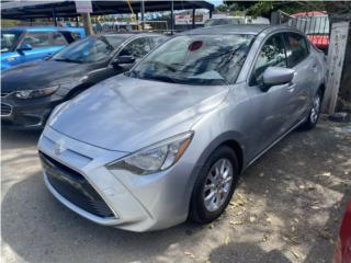 Toyota Puerto Rico Toyota yaris 2017 aut a/c $13,995