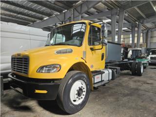 FreightLiner Puerto Rico Freightliner M2 chasis con liftgate
