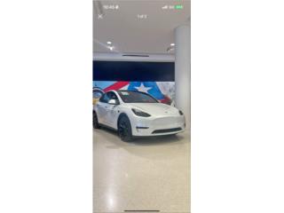 Tesla Puerto Rico MODELO Y // POCO MILLAJE // LLAMA 