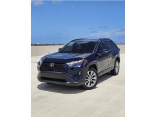Toyota Puerto Rico XLE PREMIUM // COLOR ESPECIAL