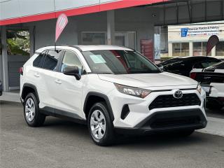 Toyota Puerto Rico LE SUPER WHITE COMO NUEVO