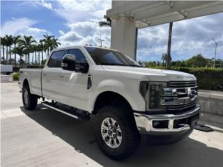 Ford Puerto Rico 4x4 LARIAT // 48,333 MILLAS