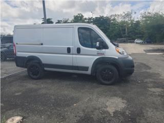 RAM Puerto Rico PROMASTER LOWROOF 118 DOBLE ASIENTO DESDE 599