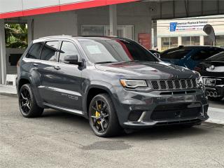 Jeep Puerto Rico TRACKHAWK  SIGNATURE LEATHER RUBY RED