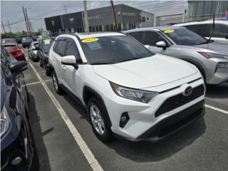 Toyota Puerto Rico XLE con solo 25k millas en $25995