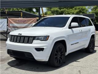 Jeep Puerto Rico JEEP GRAND CHEROKEE LAREDO 2019 *LLAMA AHORA*