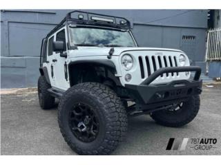 Jeep Puerto Rico Wrangler Std solo 46k Millas !!