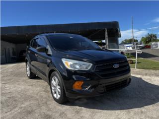 Ford Puerto Rico FORD ESCAPE 2017 COMO NUEVA! $10,995.00