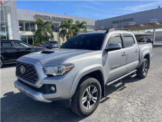 Toyota Puerto Rico 2017 Toyota tacoma 4x2 trd /45,400 millas 