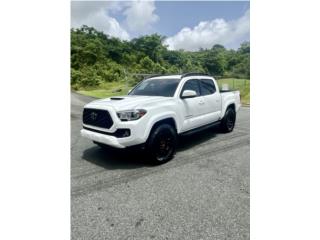 Toyota Puerto Rico 2017 TOYOTA TACOMA COMO NUEVA!