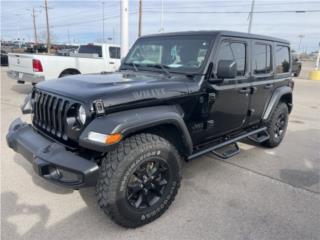 Jeep Puerto Rico WILLYS 4DR NEGRO COMPLETO 34K MILLAS DESDE579