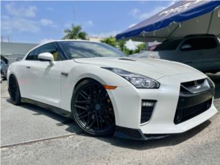 Nissan Puerto Rico GT-R importado / Clean CarFax