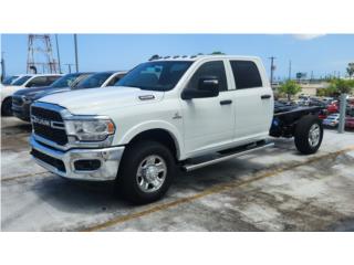 RAM Puerto Rico RAM 3500 Chassis Tradesman Crew Cab 60