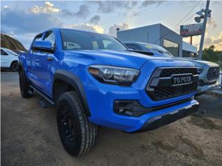 Toyota Puerto Rico TACOMA TRD PRO / 4X4 / SUNROOF / ESTRIBOS